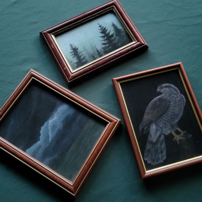 3 goud-bruine lijstjes M